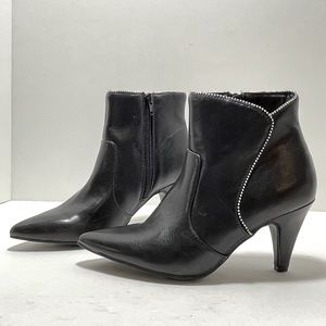 Metaphor ankle boots size 6